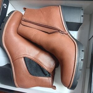 Naturalizer  boots